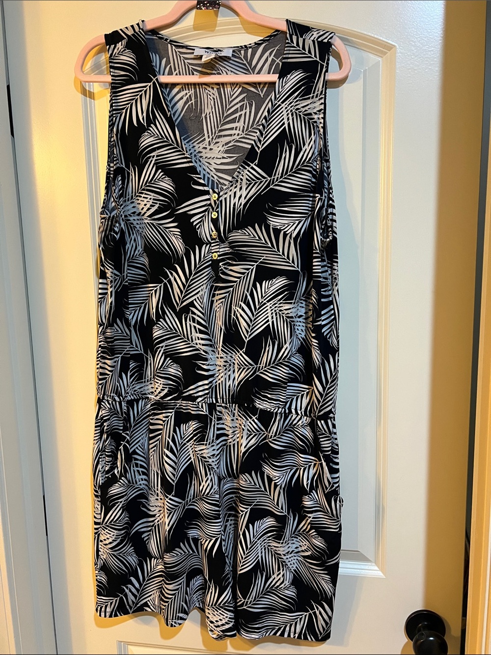 White House Black Market Romper H298